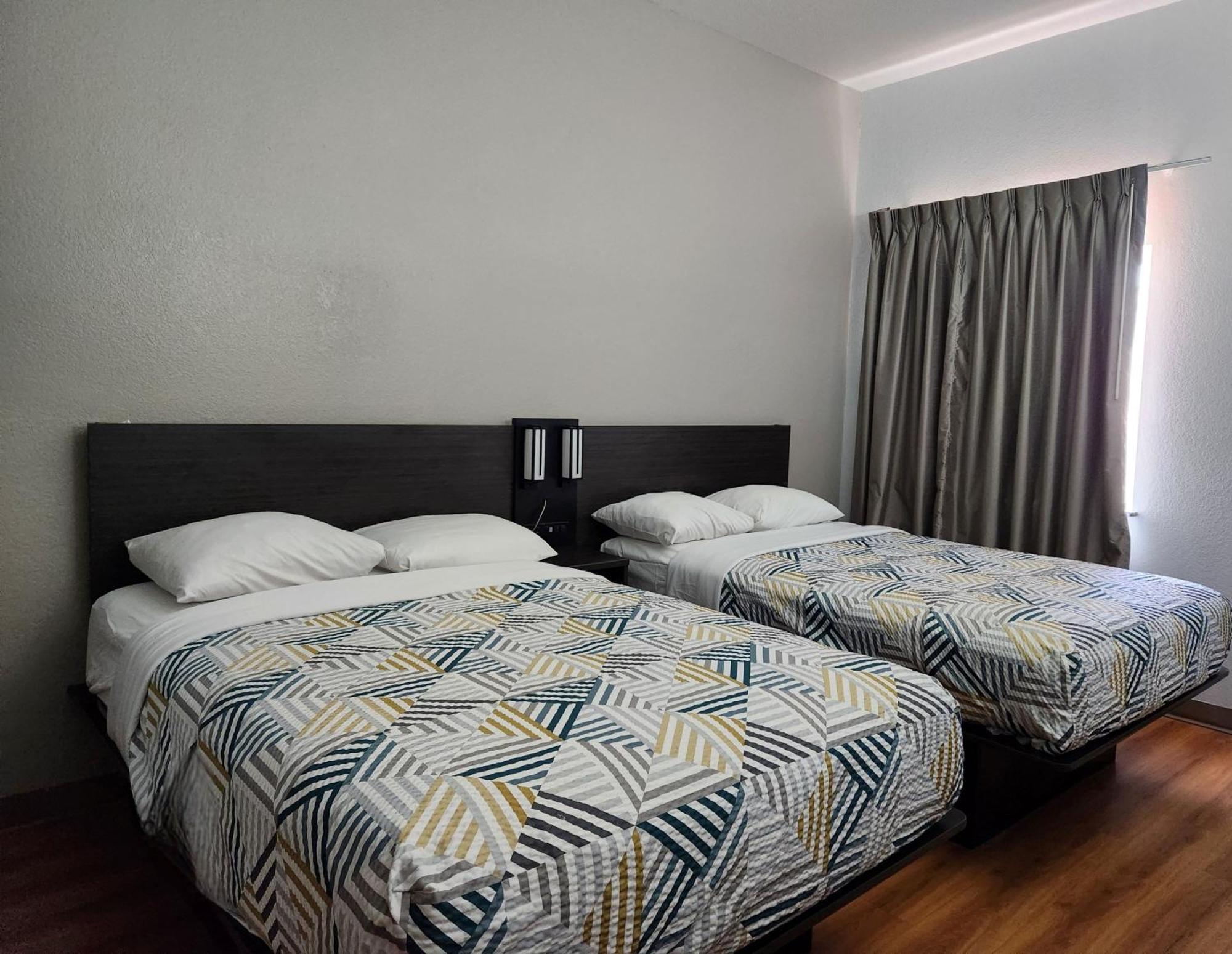 Baymont By Wyndham San Antonio Airport Hotel Kültér fotó