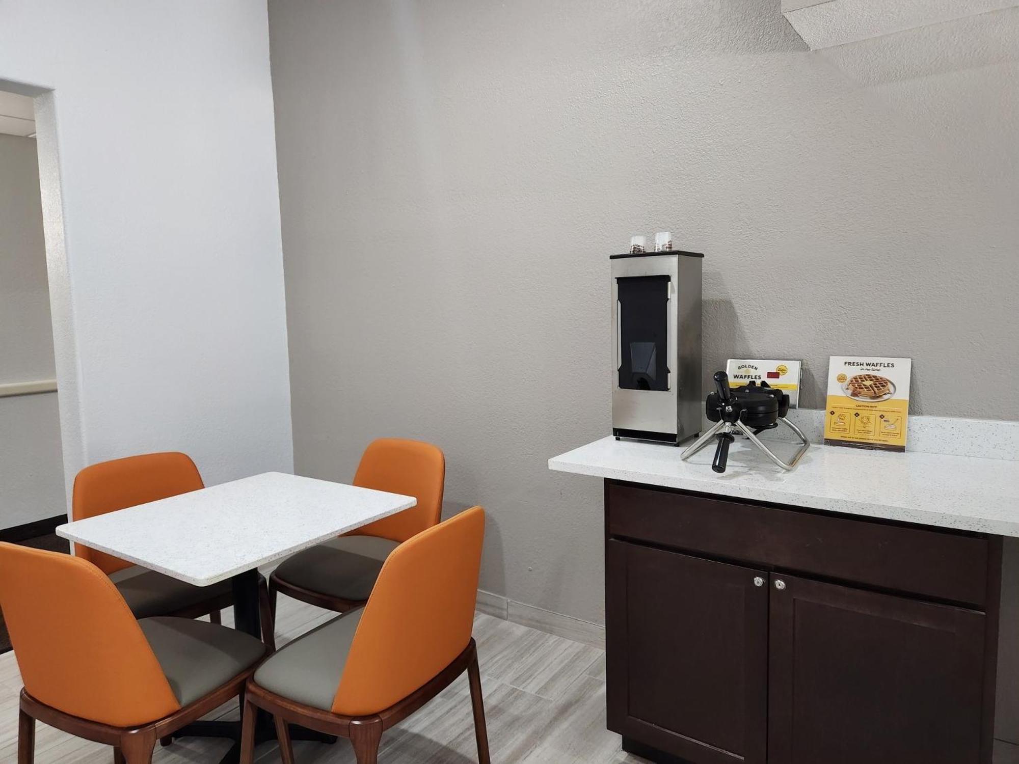 Baymont By Wyndham San Antonio Airport Hotel Kültér fotó