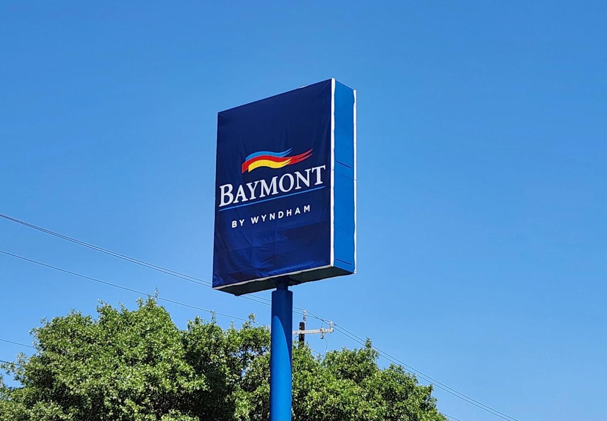 Baymont By Wyndham San Antonio Airport Hotel Kültér fotó
