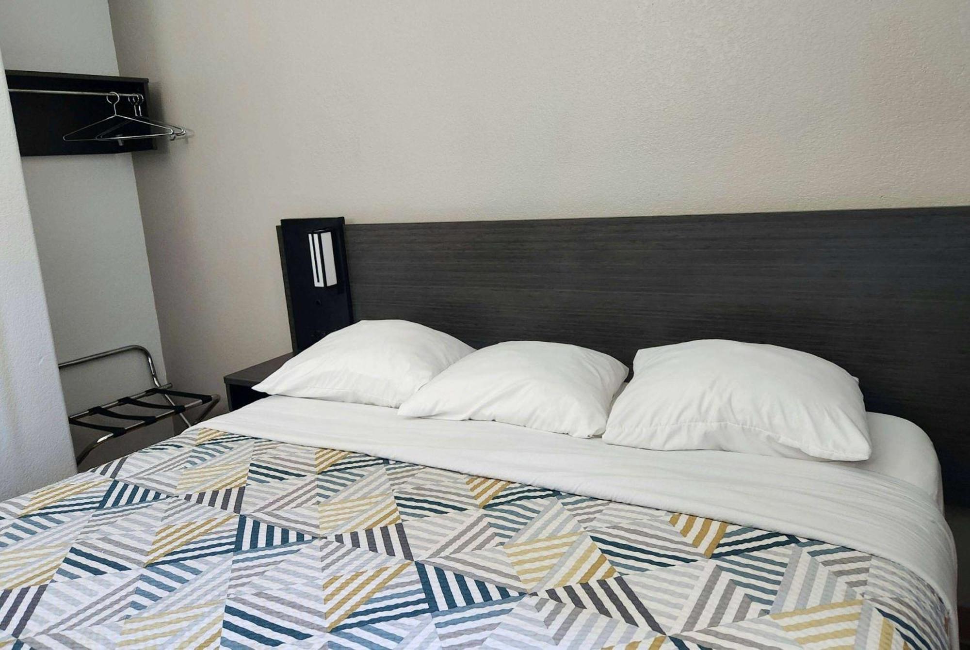 Baymont By Wyndham San Antonio Airport Hotel Kültér fotó