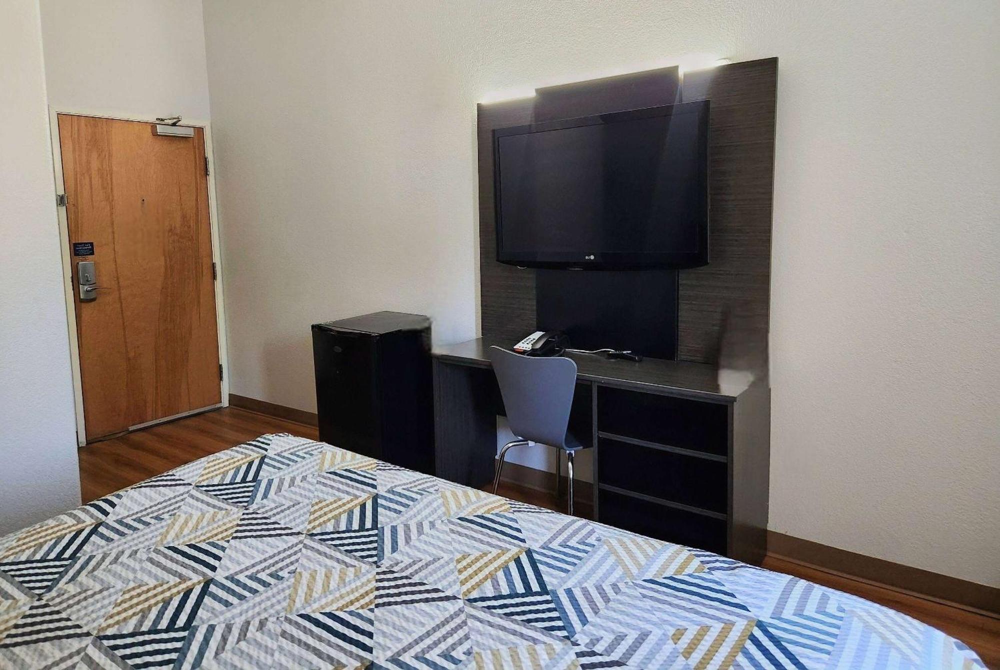 Baymont By Wyndham San Antonio Airport Hotel Kültér fotó