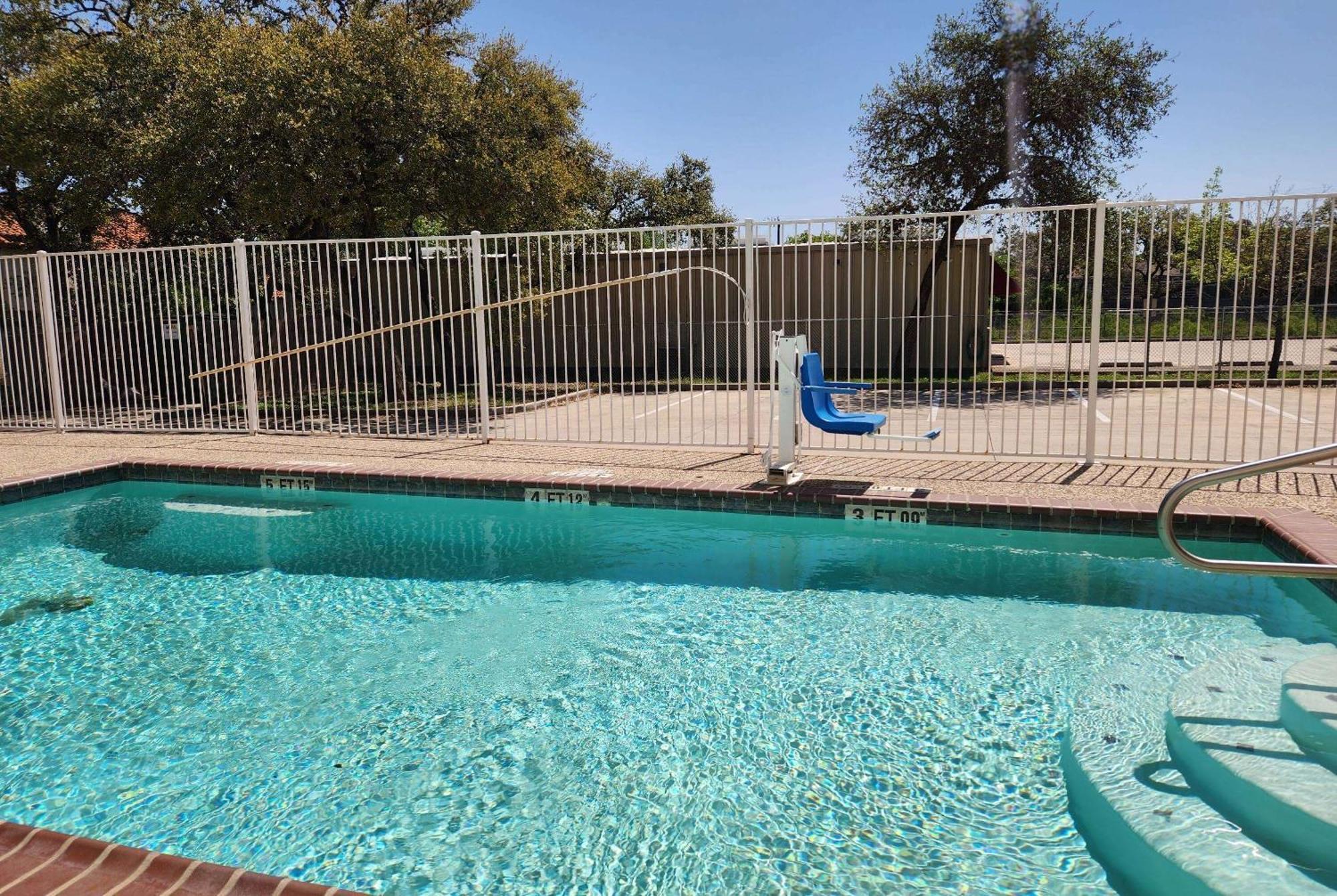 Baymont By Wyndham San Antonio Airport Hotel Kültér fotó