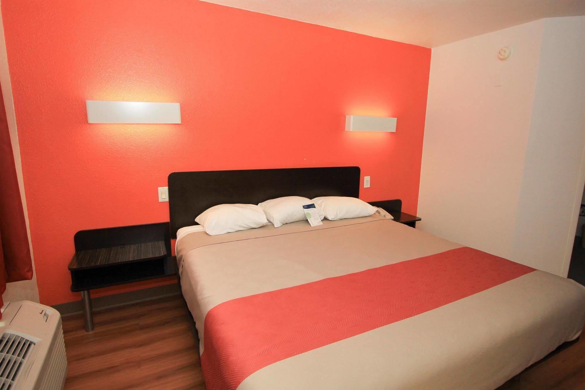 Baymont By Wyndham San Antonio Airport Hotel Kültér fotó
